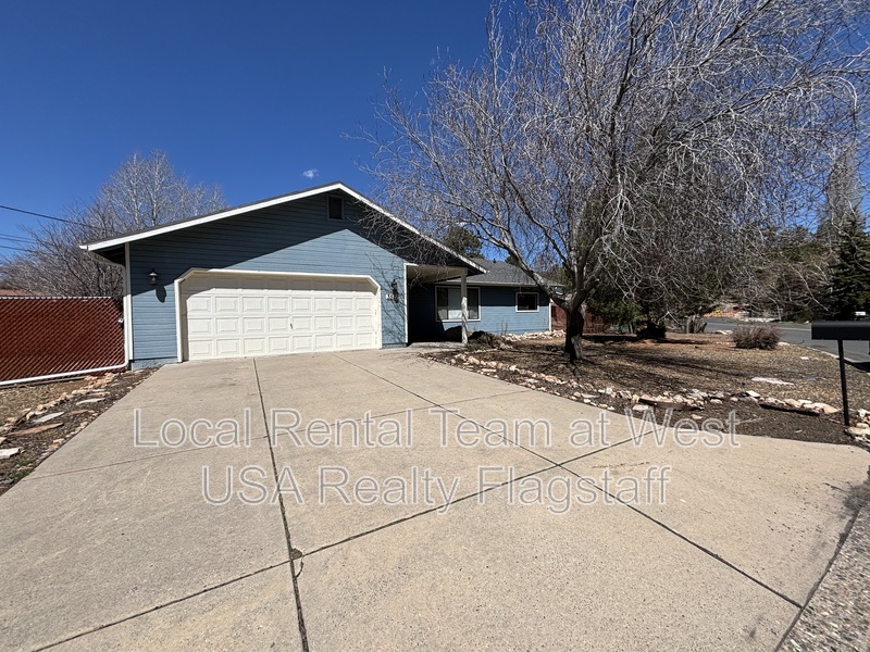 Flagstaff House: 3521 S Walapai Dr