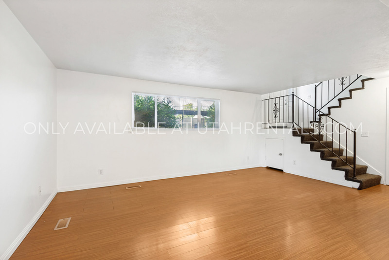 Midvale Condo: 234 W Foxbridge Dr
