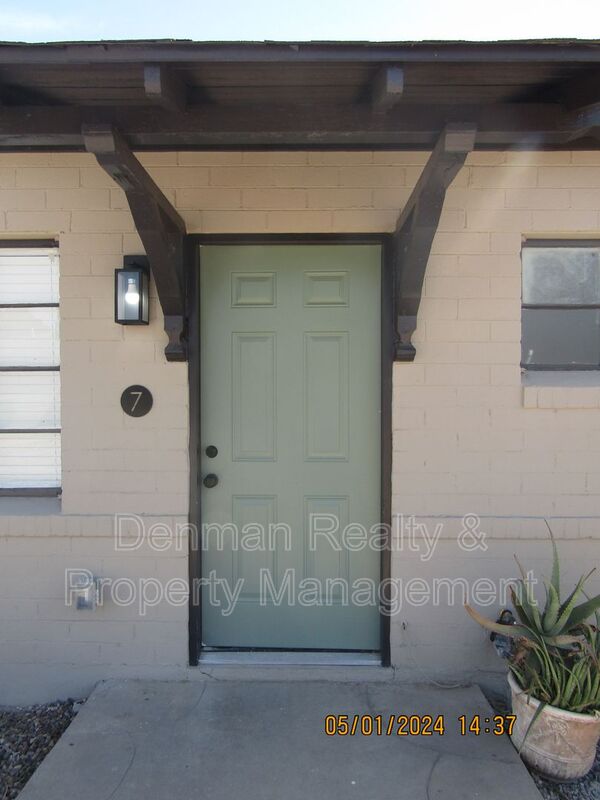Phoenix Townhome: 4306 N. 12th Street