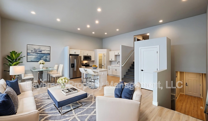 Horace House: 6728 66th Avenue South