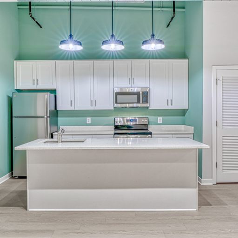 Baltimore Condo: 923 S East Ave