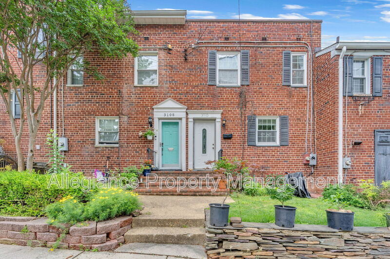 Alexandria House: 3110 Landover St
