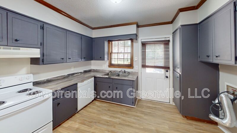 Spartanburg Condo: 166 Hidden Hill Road