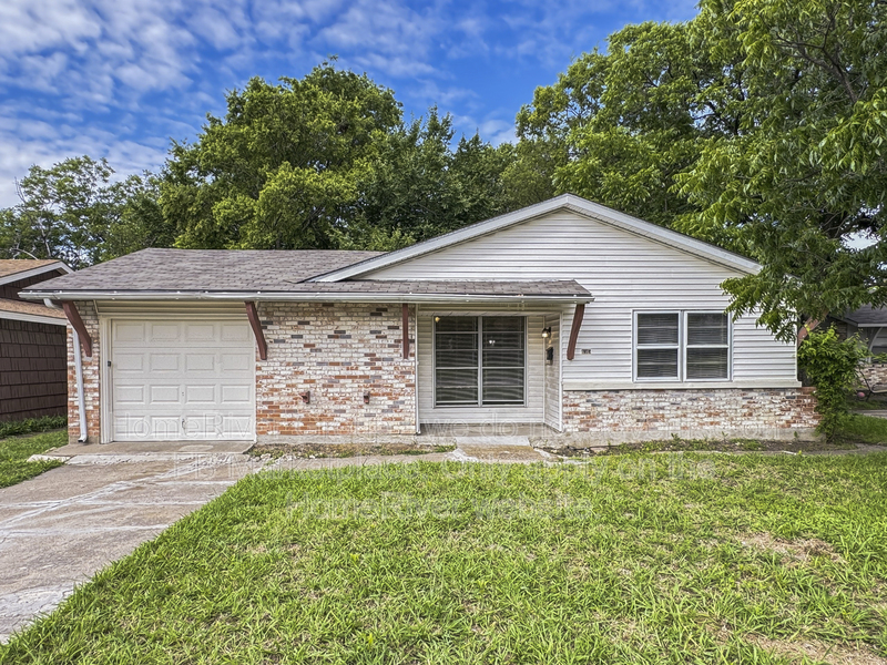Mesquite House: 4345 Chestnut Dr