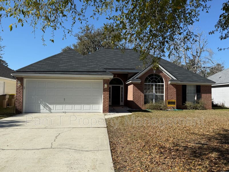 Richmond Hill House: 257 Shady Oak Cir