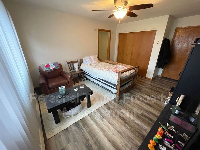 Fargo Condo: 420 10th Ave N