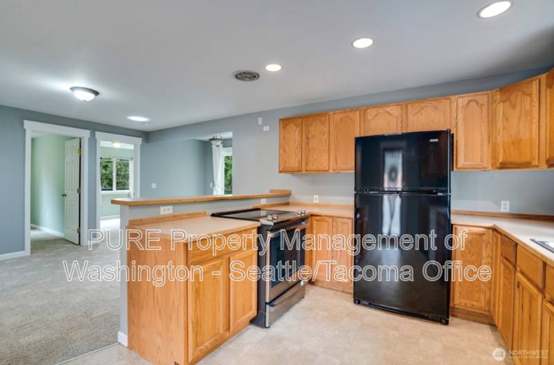 Port Orchard House: 1909 Guy Wetzel St E