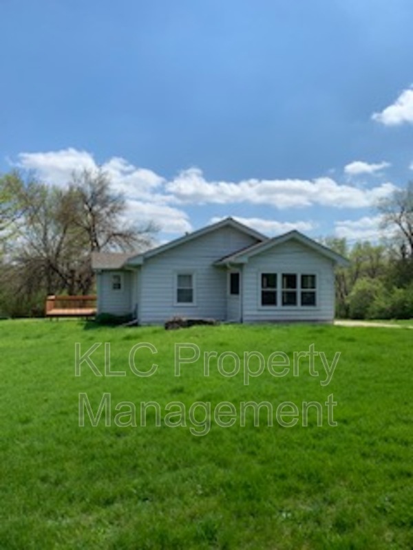 Des Moines House: 411 E McKinley