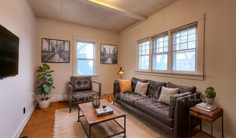 Fargo Condo: 6 11th Street S. - 6