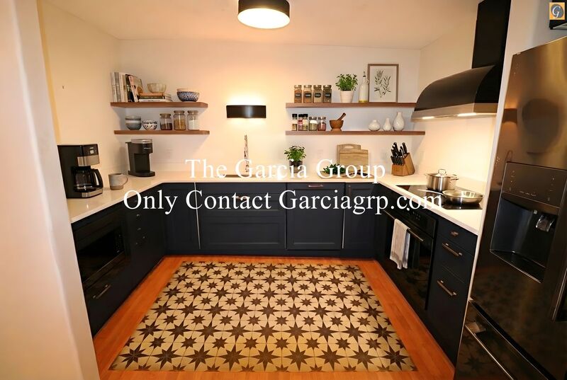 Porltand Condo: 2393 SW Park Place