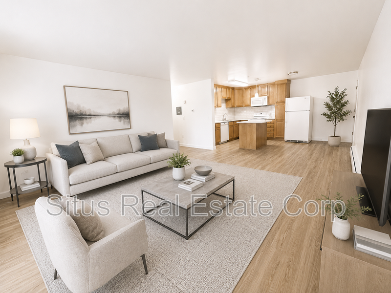 Lakewood House: 1375 Everett Court