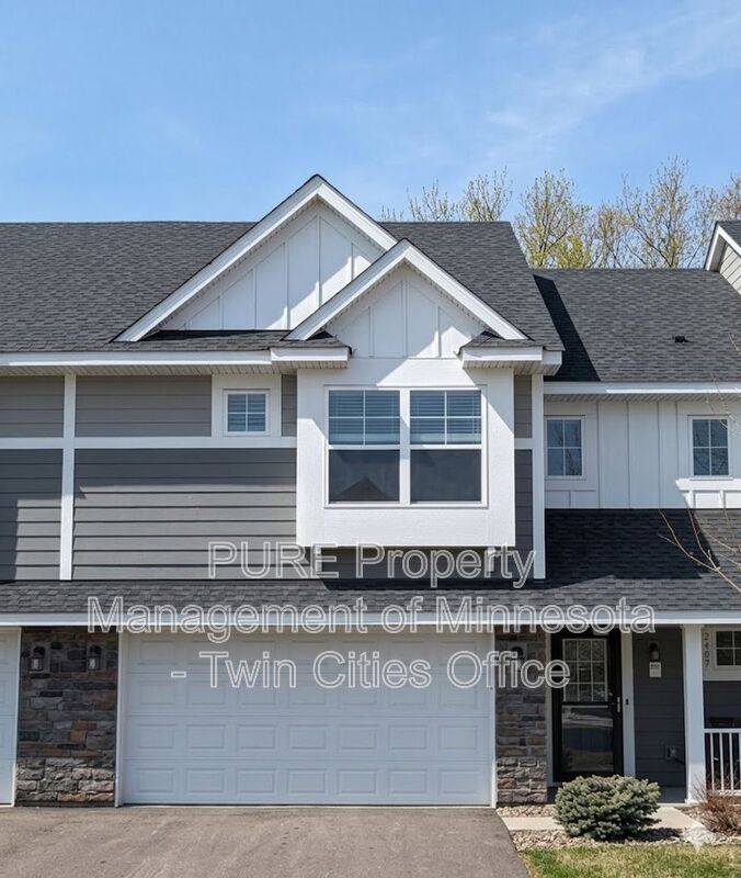 Eagan Townhome: 3467 Chestnut Ln