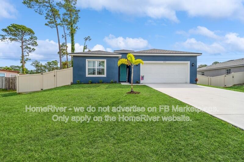 Palm Bay House: 837 Kecherburg Rd SW