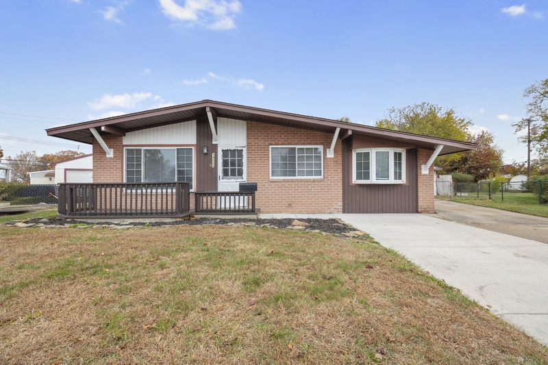 Westland House: 34000 Fernwood St.