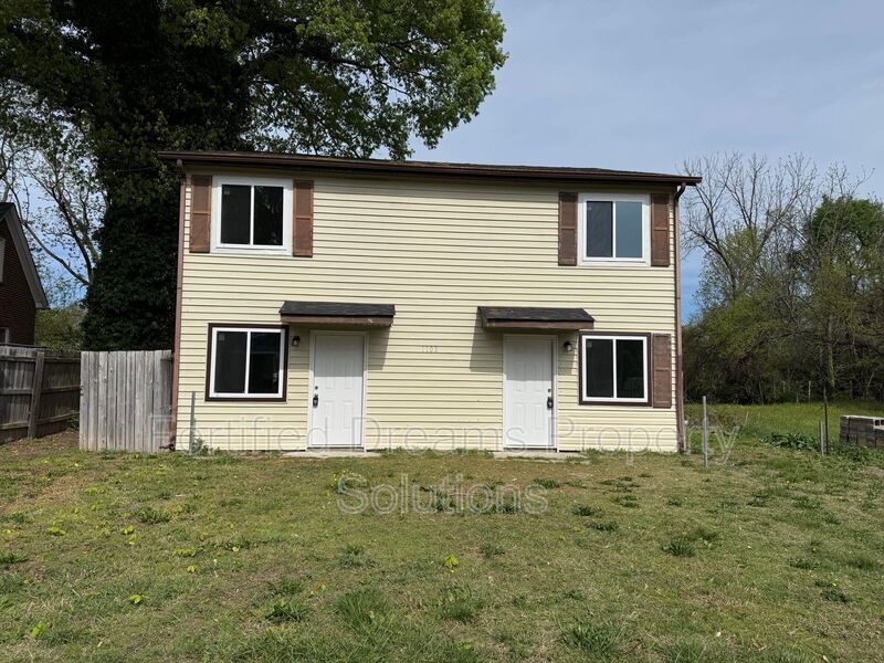 High Point, House: 1102 Campbell St