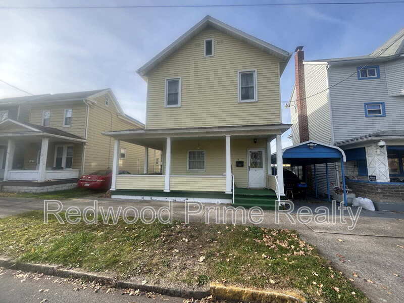 Johnstown Condo: 645 Coleman Avenue 3