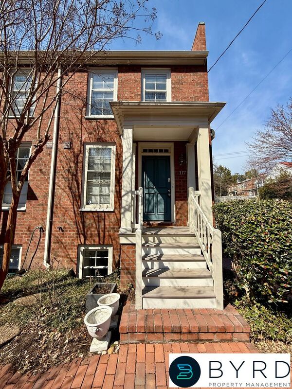 Richmond Townhome: 117 N 25th Street