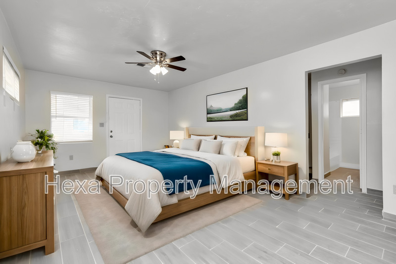 Houston Condo: 4679 Weaver Rd