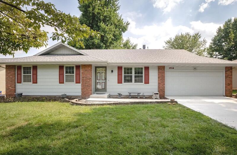Springfield House: 1714 W. Swan