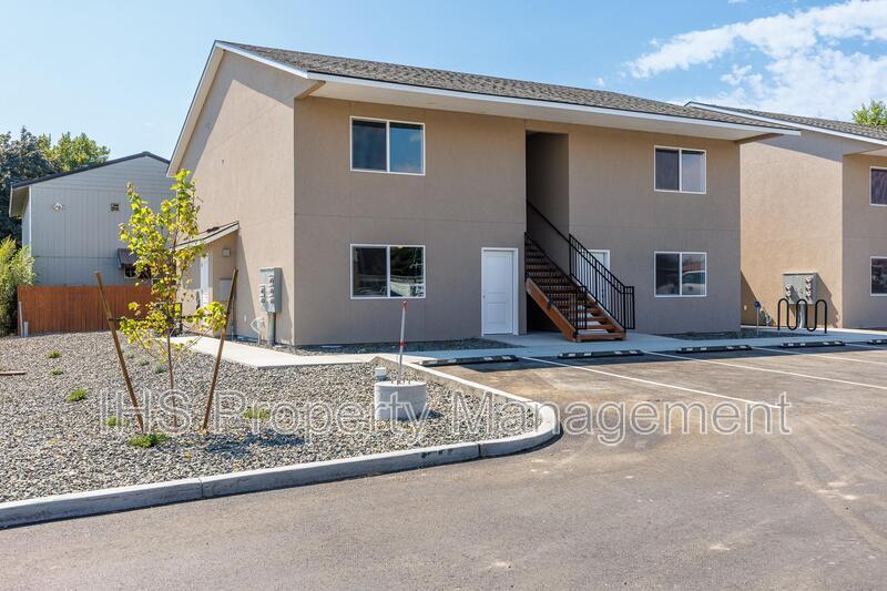 West Richland Condo: 485 S. 38th Ave