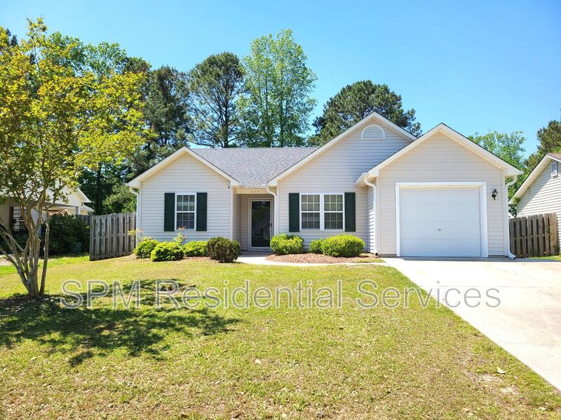 Leland House: 639 Lanvale Hills Cir