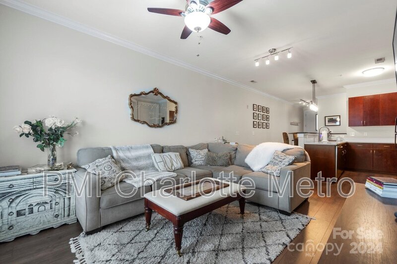 Charlotte Condo: 1101 West 1st Street