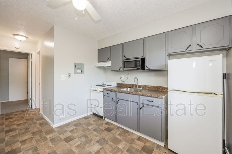 Request a Viewing for 1935 Carmel Drive, Unit 215 Tenant Turner