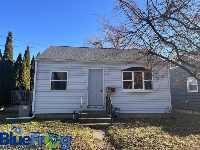 Green Bay House: 1131 South Greenwood Avenue