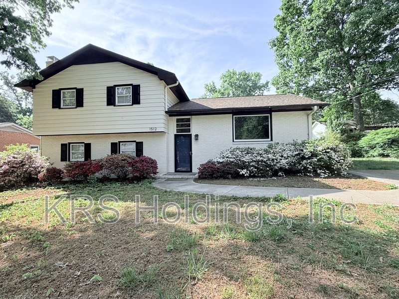 Raleigh House: 1512 Basewood Drive