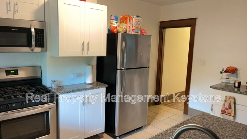 McKees Rocks Condo: 1247 Chartiers Avenue