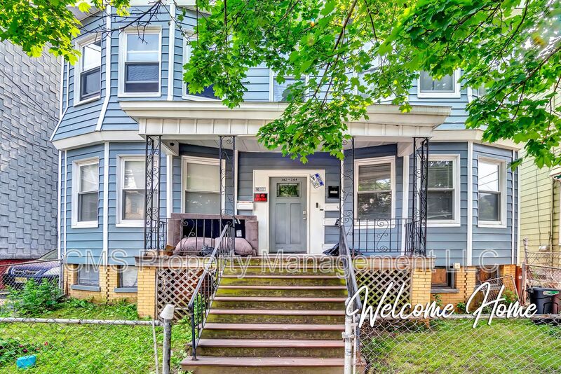 Newark Condo: 142-144 Seymour Ave