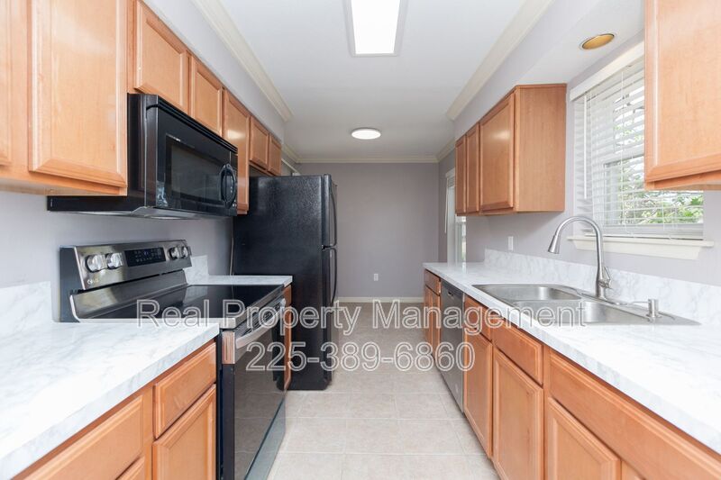 Baton Rouge Condo: 8155 Jefferson Hwy.