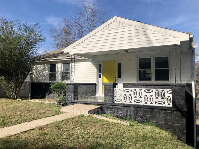 Clarksville Condo: 18 Edgehill Drive