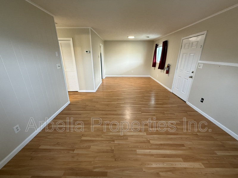 Fall Branch Condo: 1714 Highway 93