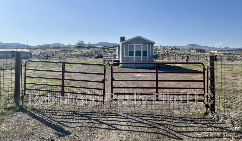 Elko House: 5421 Victory Boulevard