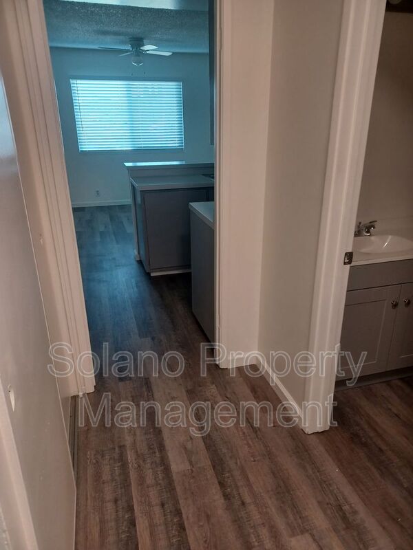 Fairfield Condo: 766 E Tabor Ave