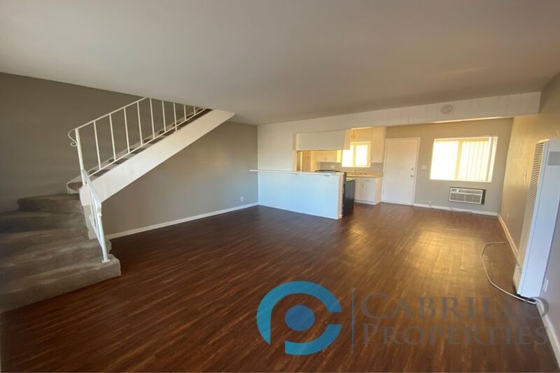 El Cajon Townhome: 761 South Orange Avenue