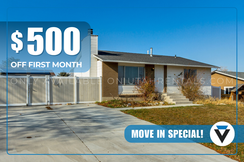 West Valley City House: 4032 S Castle View Dr