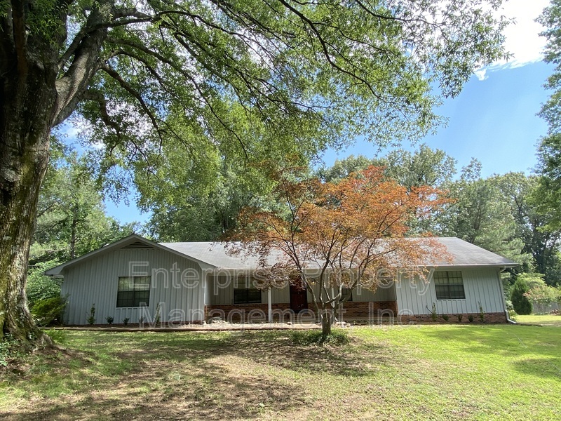 Cordova House: 7751 Macon Rd