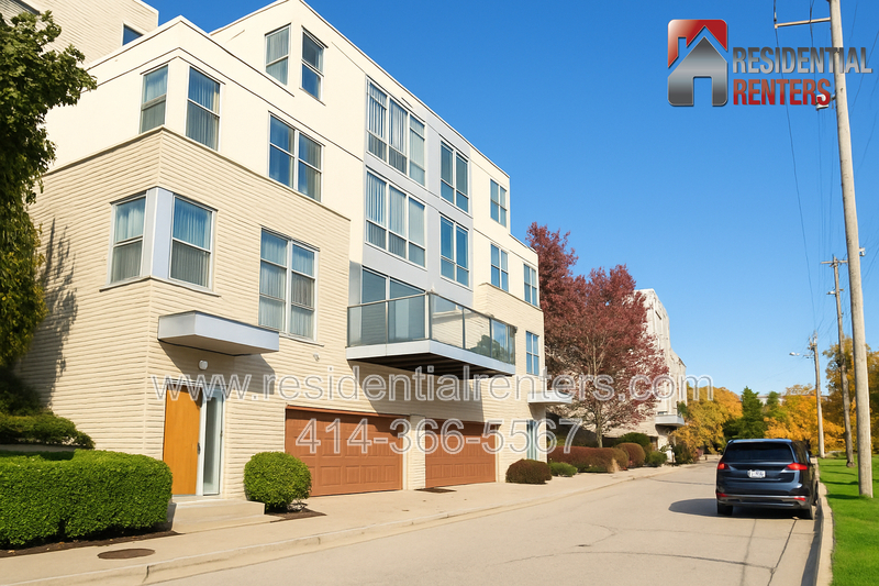 Milwaukee Condo: 2121 N Riverboat Rd