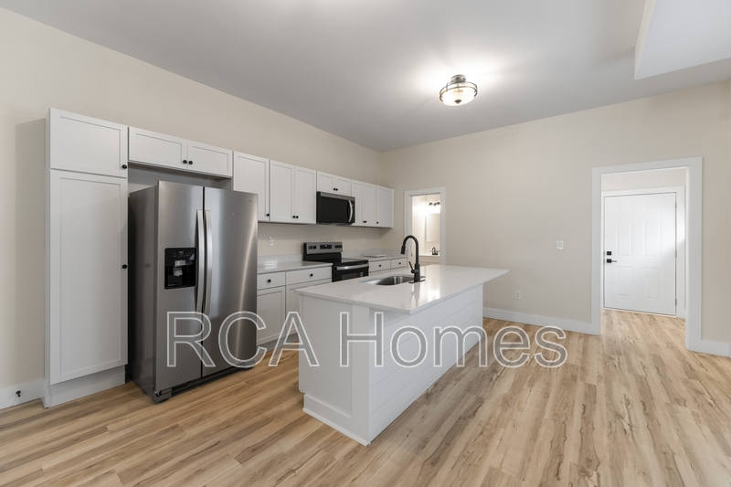 Indianapolis House: 238 Eastern Avenue