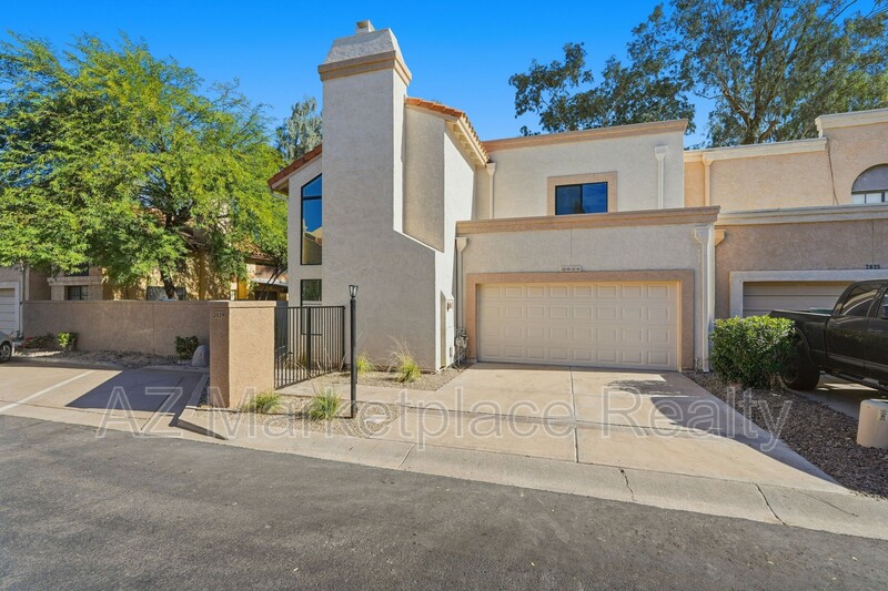 Chandler House: 2029 N. Sunset Dr.