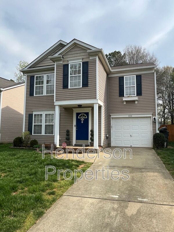 Charlotte House: 606 Tribune Drive