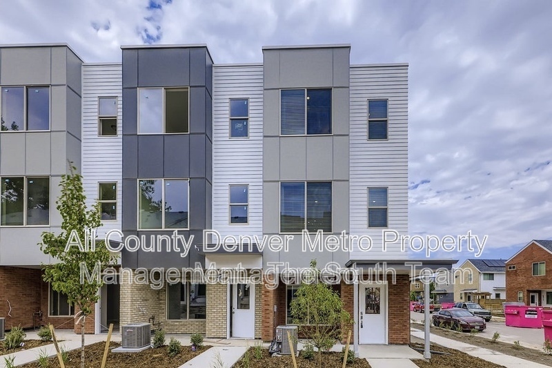Arvada Townhome: 15312 W 69th Place