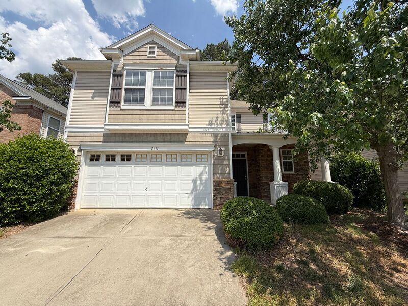 Raleigh House: 2913 Glade Aster Ct