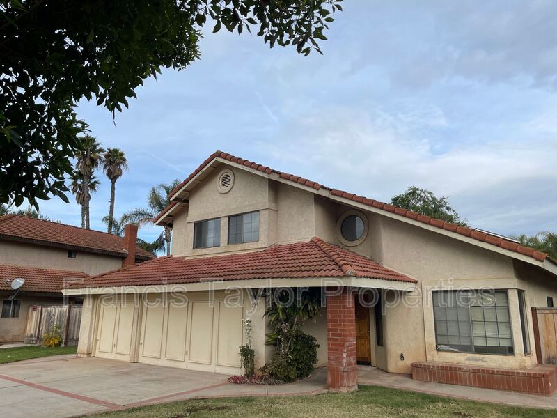 San Marcos House: 954 Cornwell Court