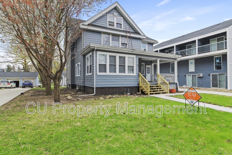 Champaign Condo: 407 W. Green St.