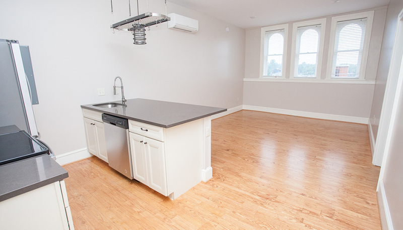 Harrisonburg Condo: 122 S. Main Street Suite 404