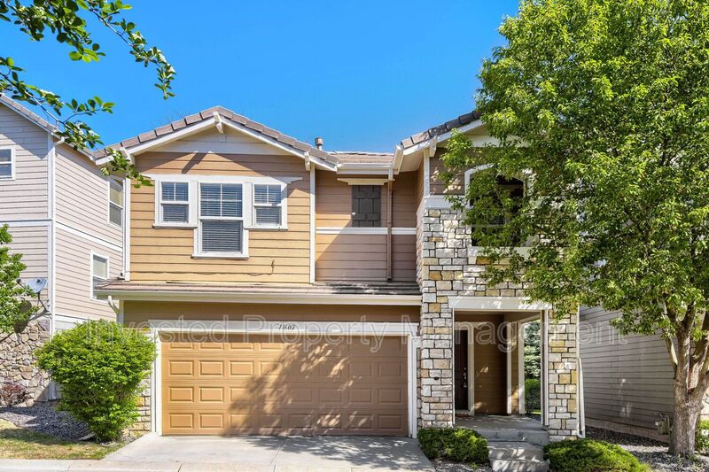 Parker House: 11602 Fenwick Circle