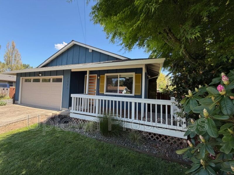 Portland House: 7880 SW 69th Ave